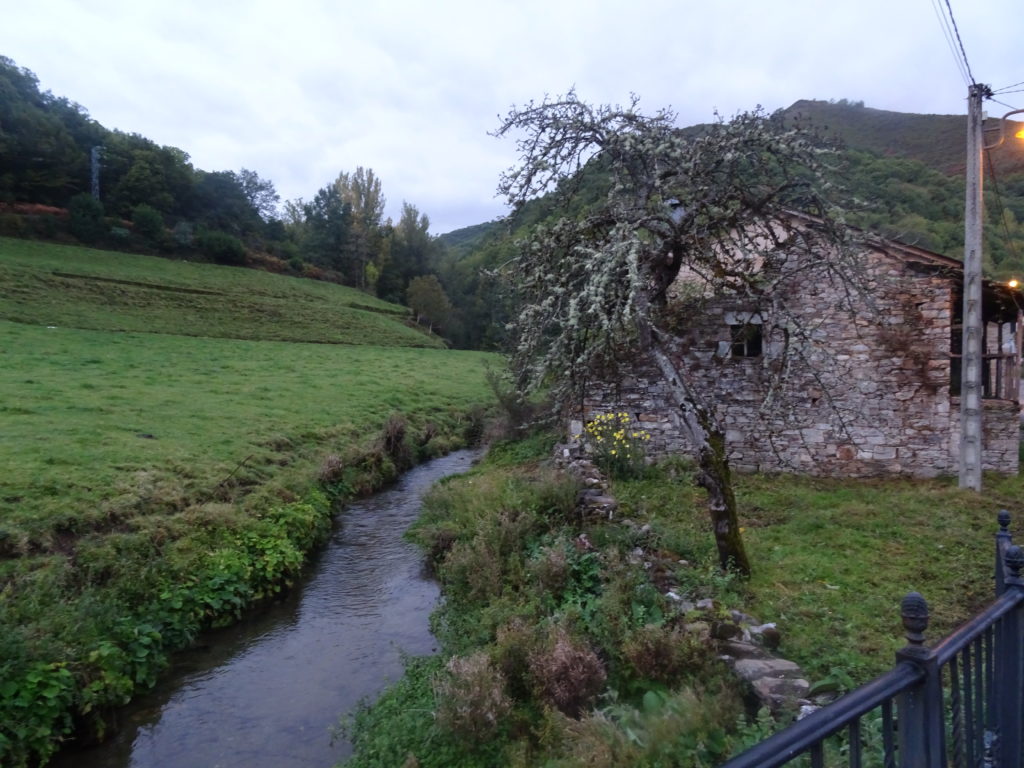 Beautiful Spanish countryside on the Camino Frances